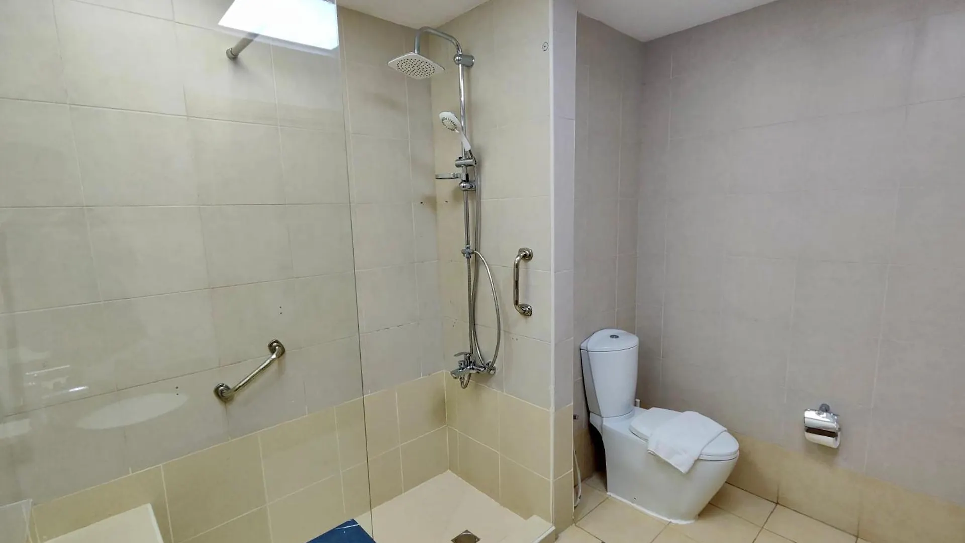 Apartment Lux Bnb I Executive Tower I Ocean View Dubai